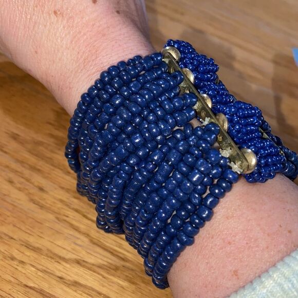 NWT Electric Boho Blue Multilayered Elastic Bracelet - Picture 4 of 5